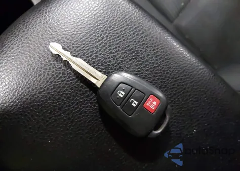 2014 Toyota Rav4 Le из США, поврежденный, VIN 2T3BFREV6EW145188